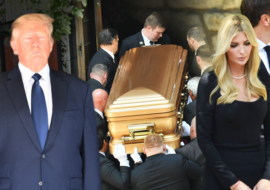 Pohřeb Ivany Trumpové obrazem: Přísná bezpečnostní opatření, zkoprnělý Donald a zarmoucená Ivanka