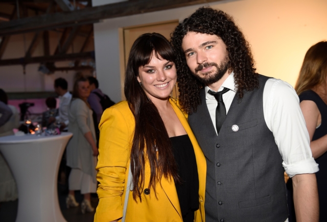 Mateřství Ewě Farne neskutečně svědčí: Sdílela dojemný snímek s dcerou a fanoušci se mohli rozplynout