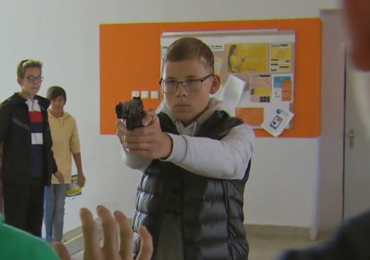 Drama v Ulici: Šikanovaný Šimon si přinese do školy zbraň a rozhodne se vše ukončit