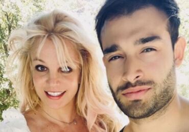 Reakce Britney Spears na rozvod se Samem Asgharim: Nejdřív slova o bolesti, pak si nechala olízat nohu