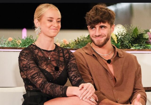 Adriana z Love Island si jde pro lásku i výhru: Výměna Lua za Olivera je pochopitelná, kdo by chtěl za kluka mloka?