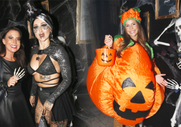 Celebrity vzaly Halloween s humorem: A.N.D.U.L.A dýně kulička, Partyšová závan nudy a Sharlota sázka na extravaganci