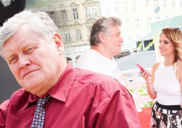 Dívat se na destrukci vlastního syna je těžká role, lidem nic neotevře oči, říká Miroslav Hanuš